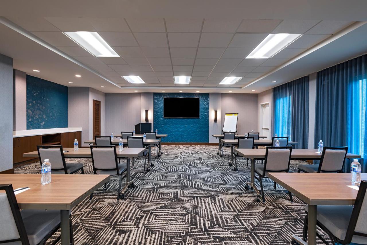 Hyatt Place Austin Lake Travis/Four Points Exterior photo