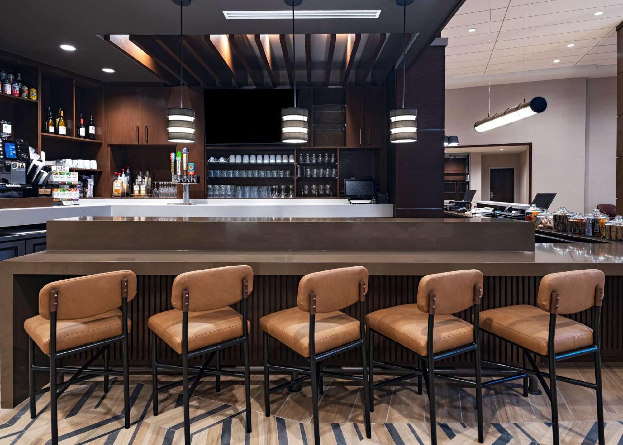 Hyatt Place Austin Lake Travis/Four Points Exterior photo