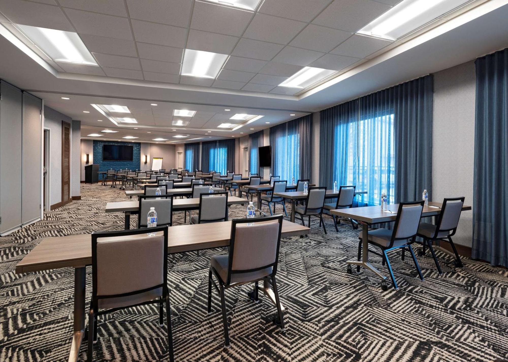Hyatt Place Austin Lake Travis/Four Points Exterior photo